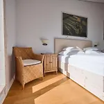 Hirschen In Freiburg-lehen 4*