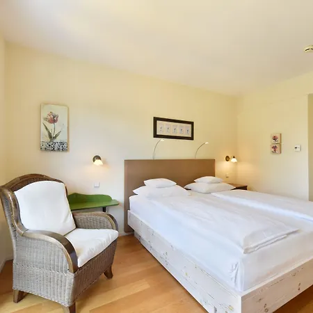 Hirschen In Freiburg-lehen Hotel Friburgo in Brisgovia