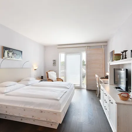 فندق Hirschen In Freiburg-lehen 4*
