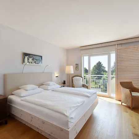 Hirschen In Freiburg-lehen Otel