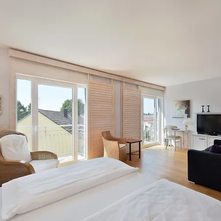 Hirschen In Freiburg-lehen 4*