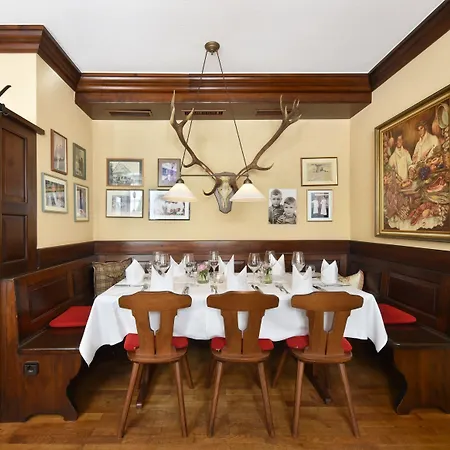 Hirschen In Freiburg-lehen 4*