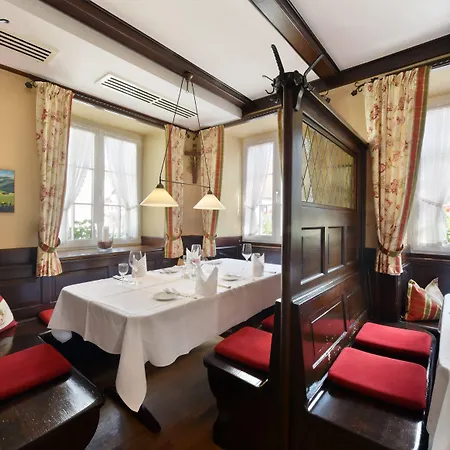 Hirschen In Freiburg-lehen Hotel