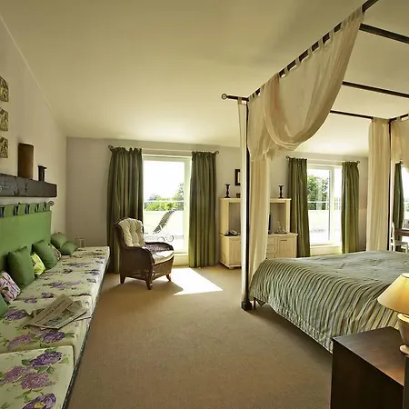 Hotel Hirschen In Freiburg-lehen Fribourg im Breisgau