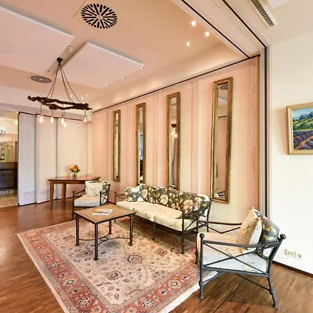 Hirschen In Freiburg-lehen Otel Freiburg im Breisgau