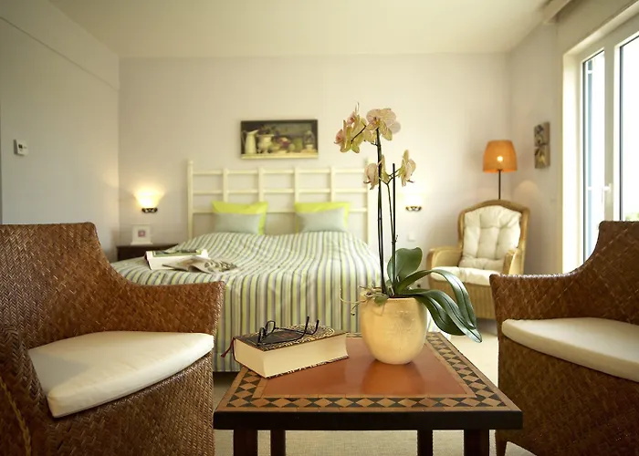 Hotel Hirschen In Freiburg-lehen 4*