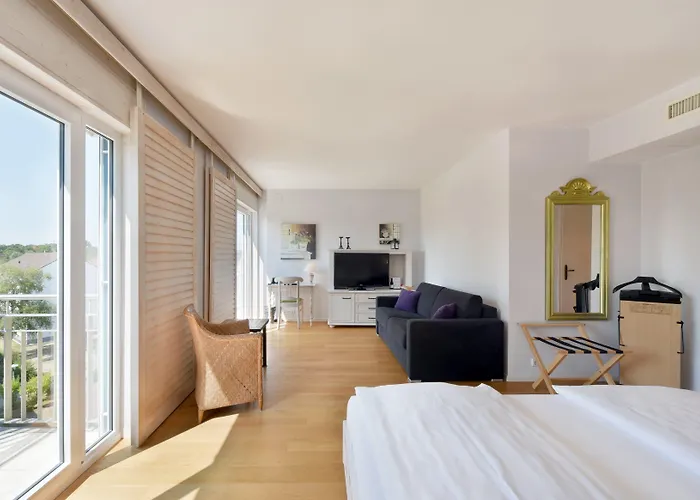 Hirschen In Freiburg-lehen 4*