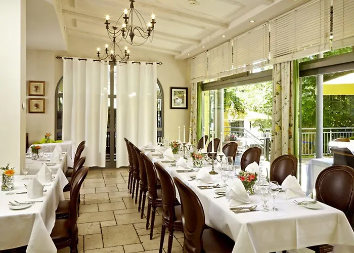 Hirschen In Freiburg-lehen Hotel